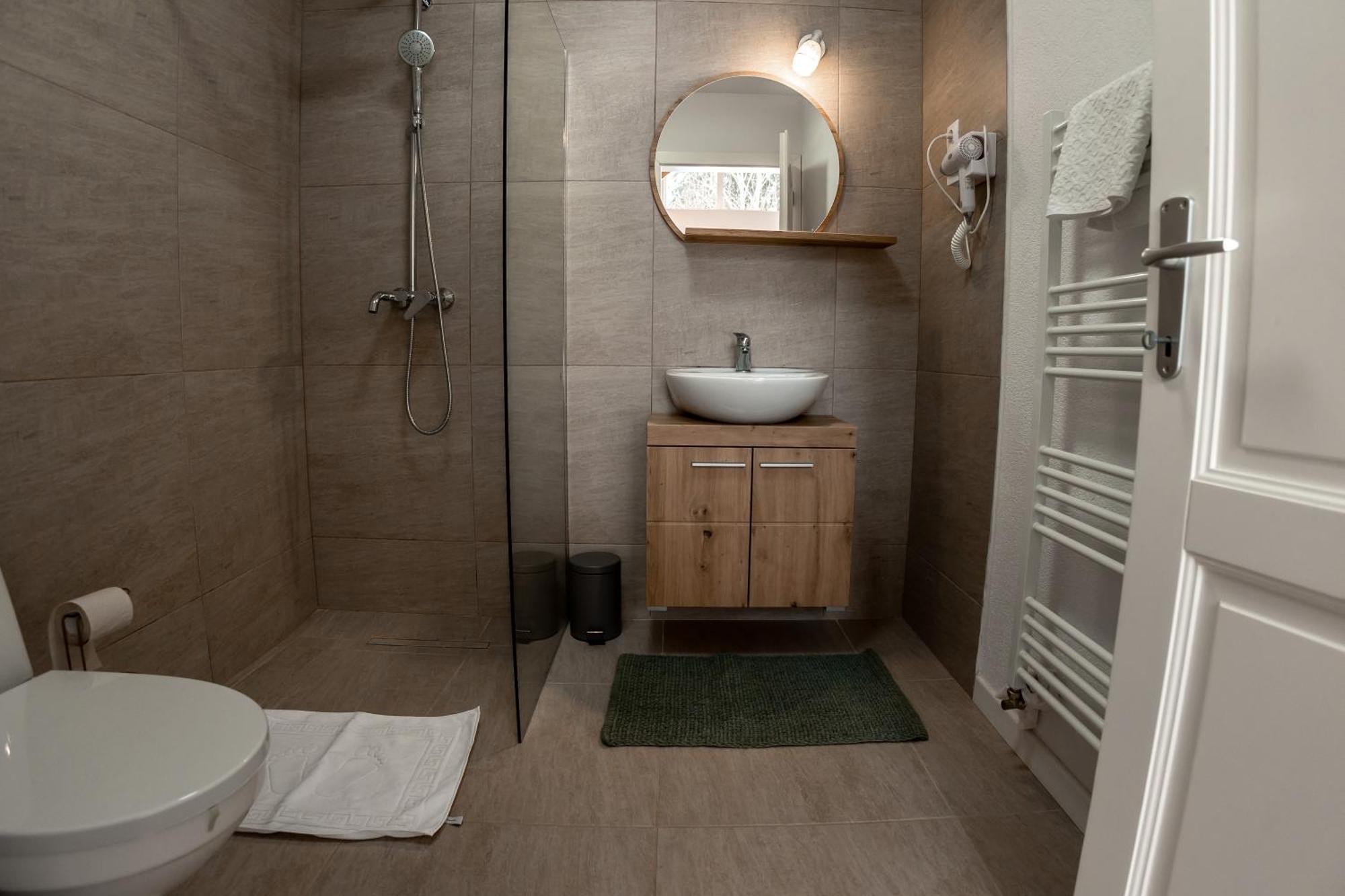 Casa Tinca 2 Villa Izvoru Mureşului Екстериор снимка